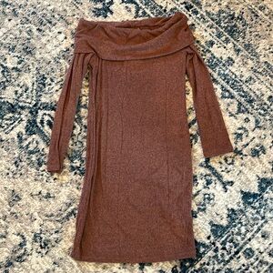 Mauve/Pink Off the Shoulder Medium Maternity Dress